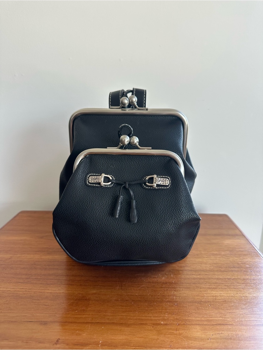 ESPRIT | VTG KISSLOCK SMALL BACKPACK / PURSE | BLACK FAUX LEATHER | EUC 90s Y2K